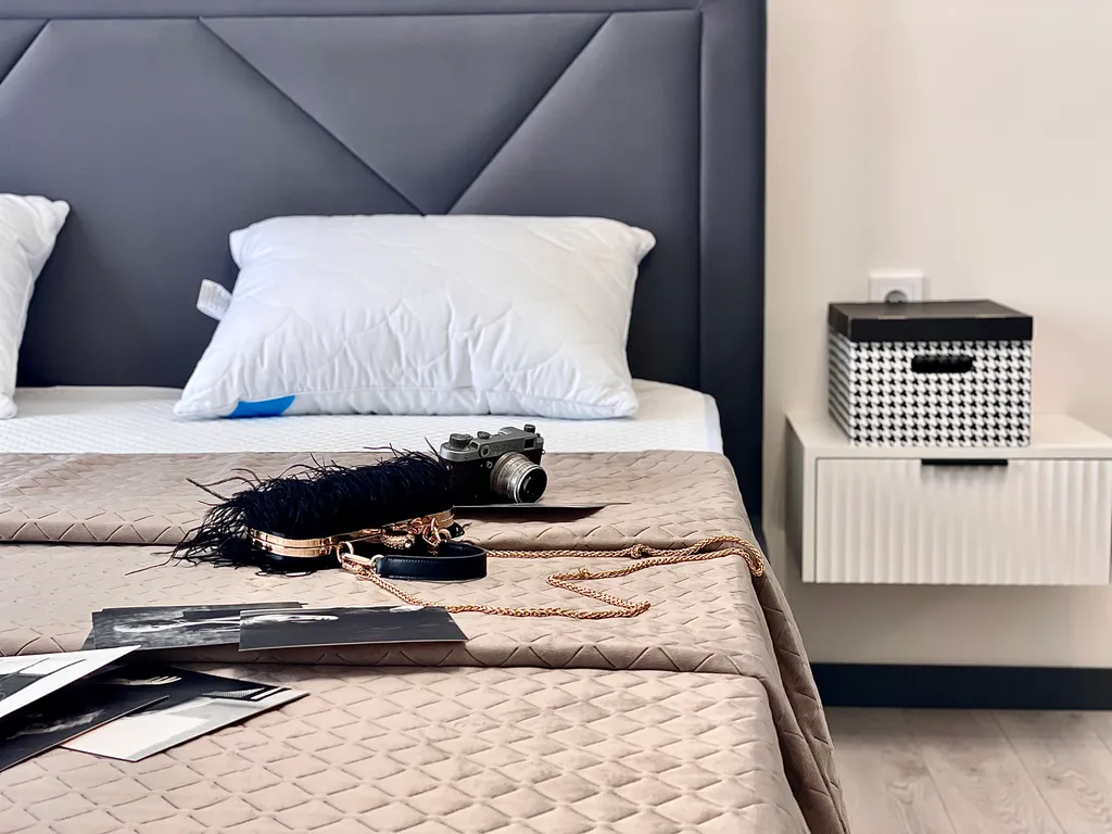 Двухкомнатная просторная квартира с панорамным видом на парк в центре