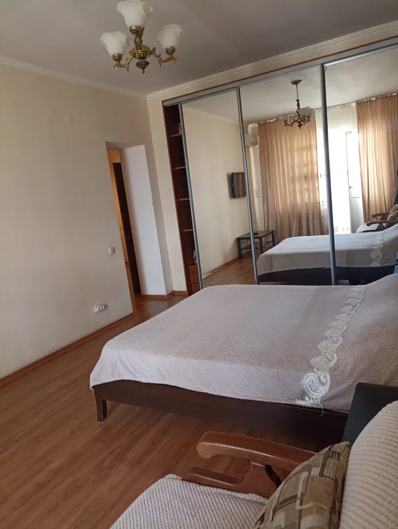 Уютная 1-комнатная квартира в центре города — аренда посуточно в Ставрополь