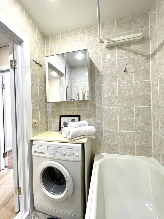 Современная квартира рядом с РКБ и МГУ