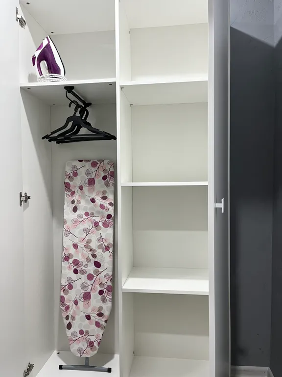 Сеть апартаментов возле краевой больницы