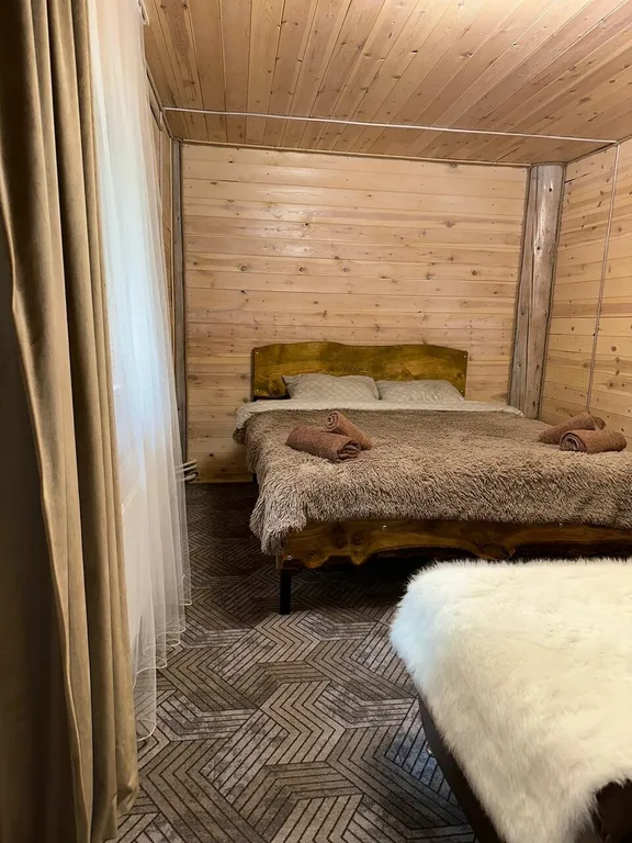 6-комнатный Дом