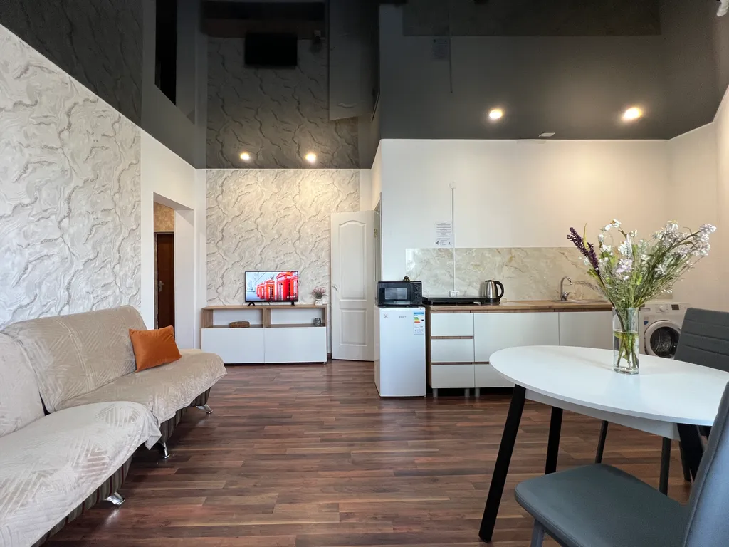 Евродвушка на Виадуке около ЖД вокзала без оплаты за финальную уборку