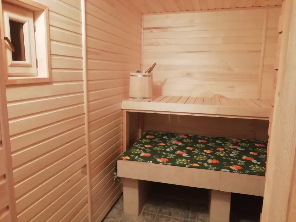 Дом и гостевой домик с баней