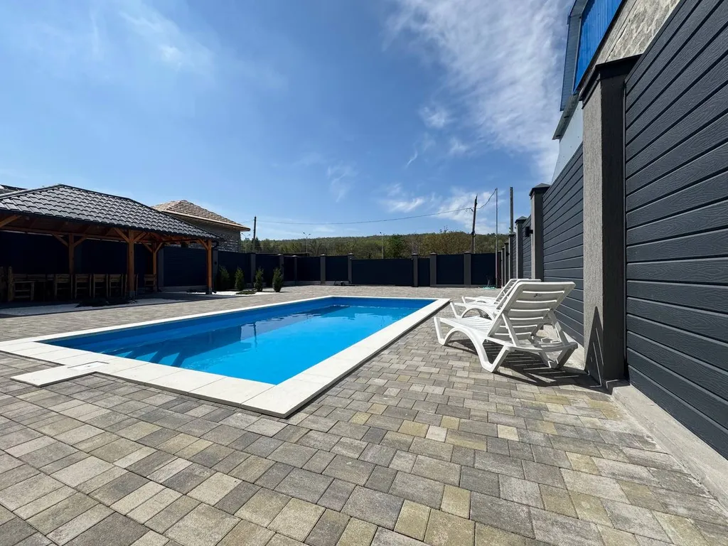 Вилла Времена года