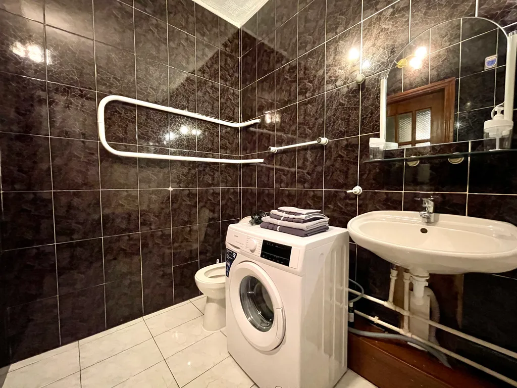 Квартира напротив Кристалл городской парк