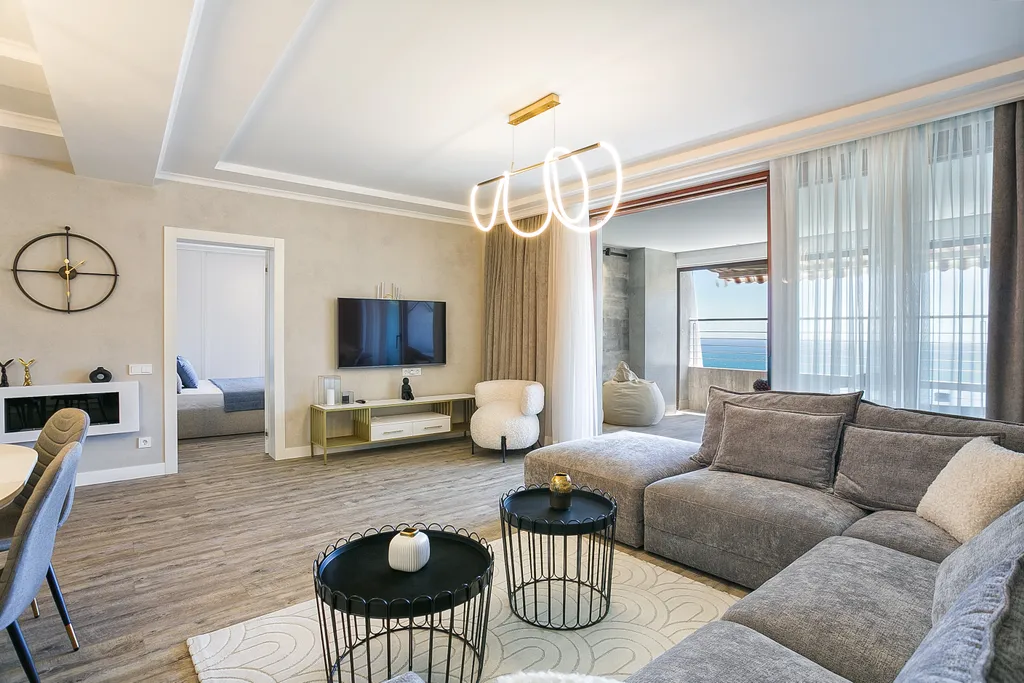 4-комнатная Квартира