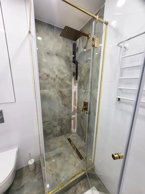 Видовая квартира с подогреваемым бассейном в ЖК Лучистое