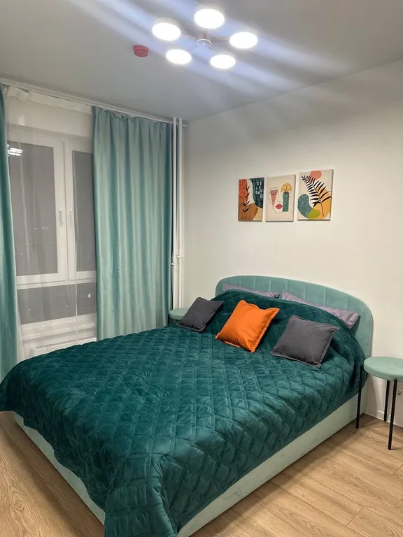 Уютная квартира с красивым видом из окна