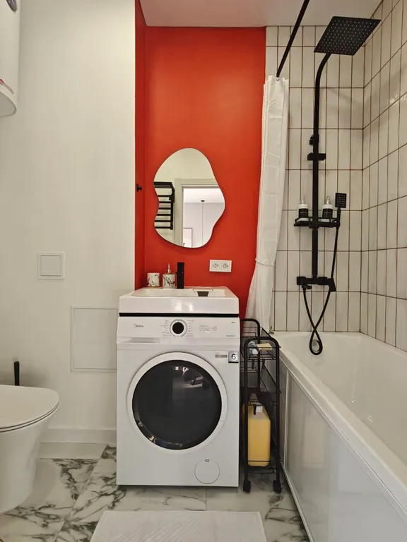 Студия с видом на кампус