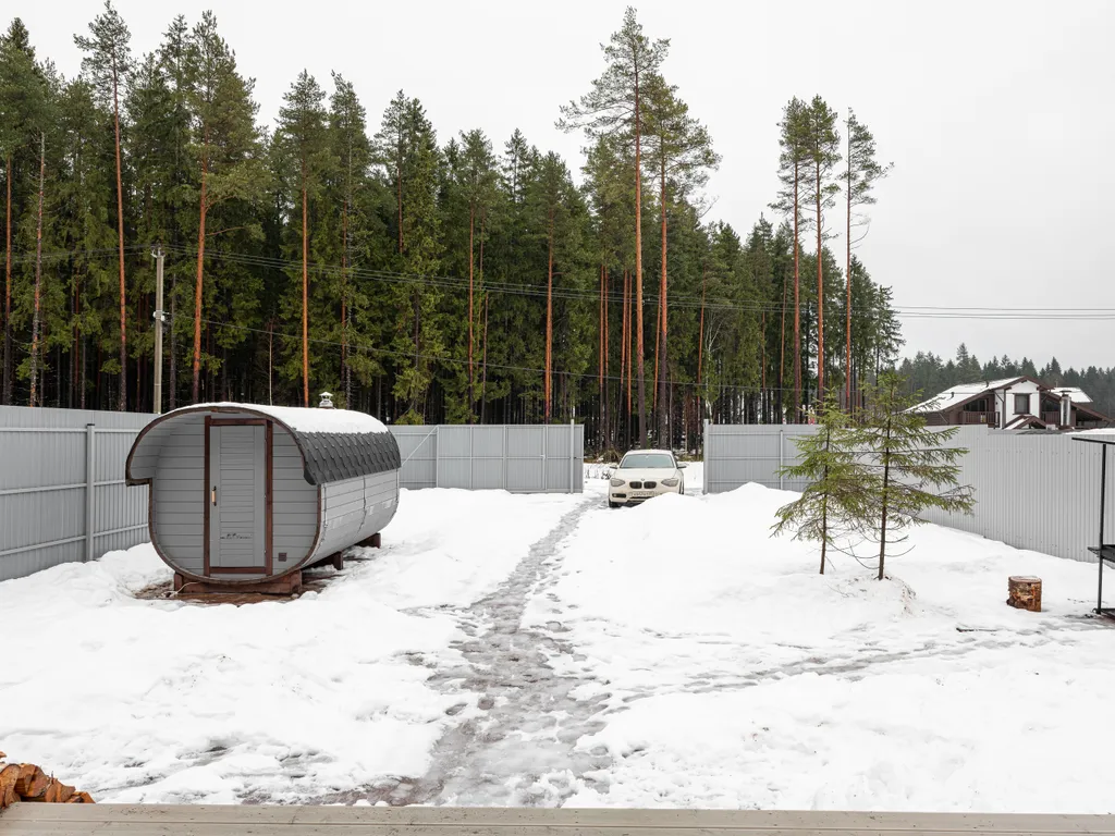 Домик у леса с камином и баней