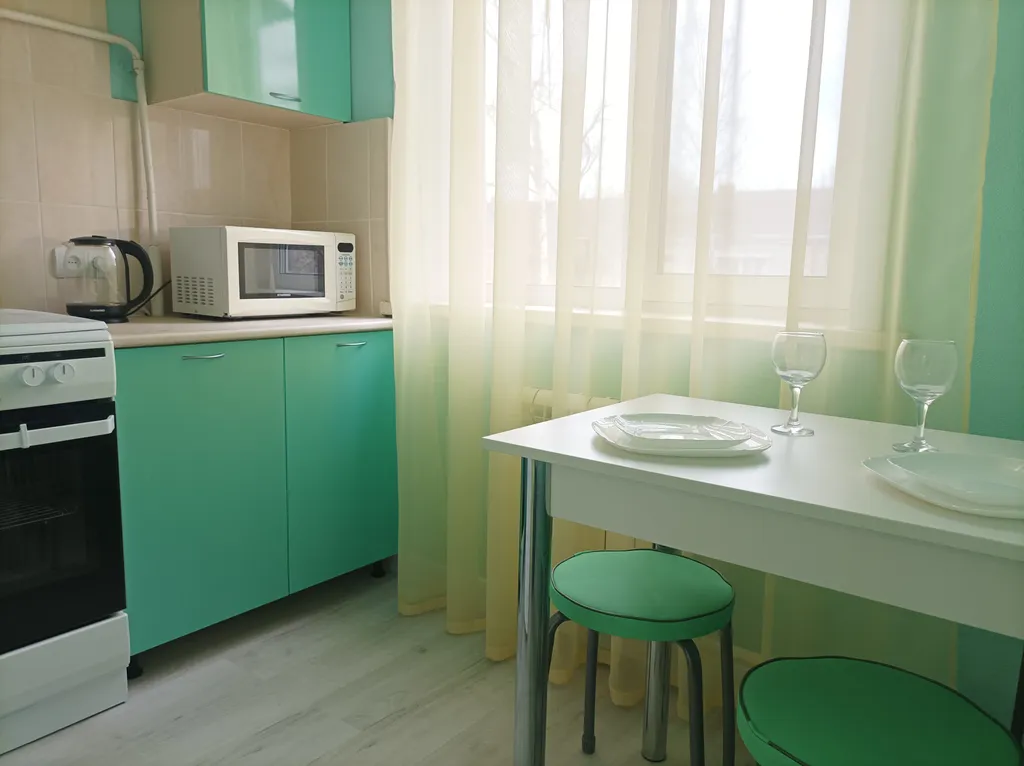 Солнечная квартира рядом с Holiday Inn Perm