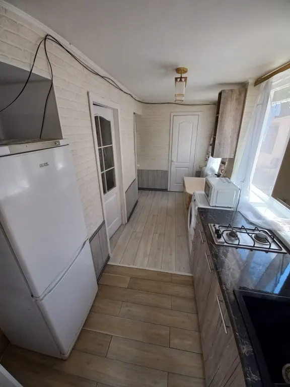 Уютная квартира на земле в центре города рядом с морем