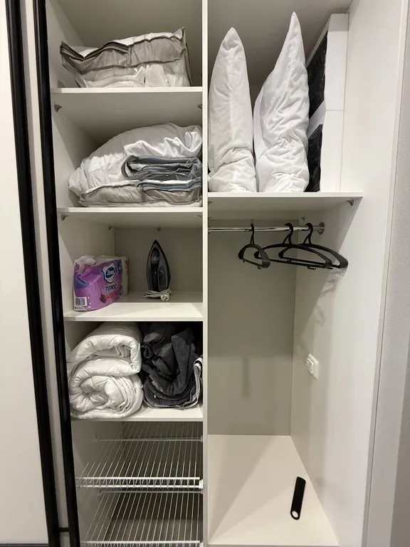 Уютная студия с хорошим наполнением в Курортном городке