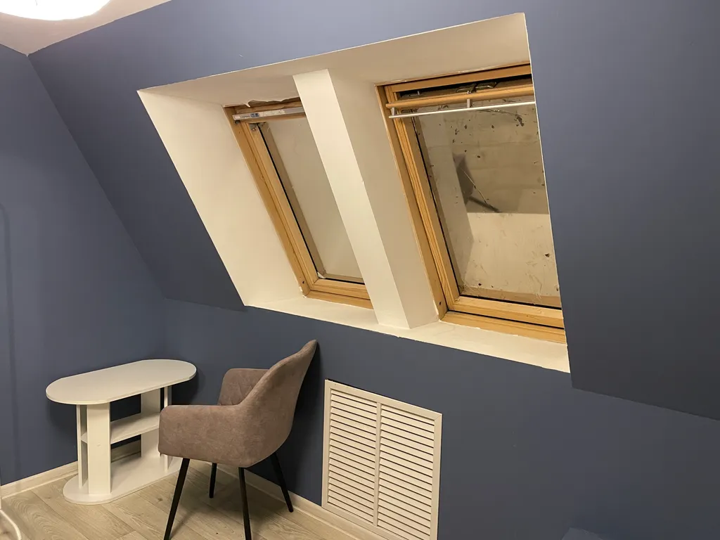 Квартира Синяя vip комната на мансарде — Санкт-Петербург