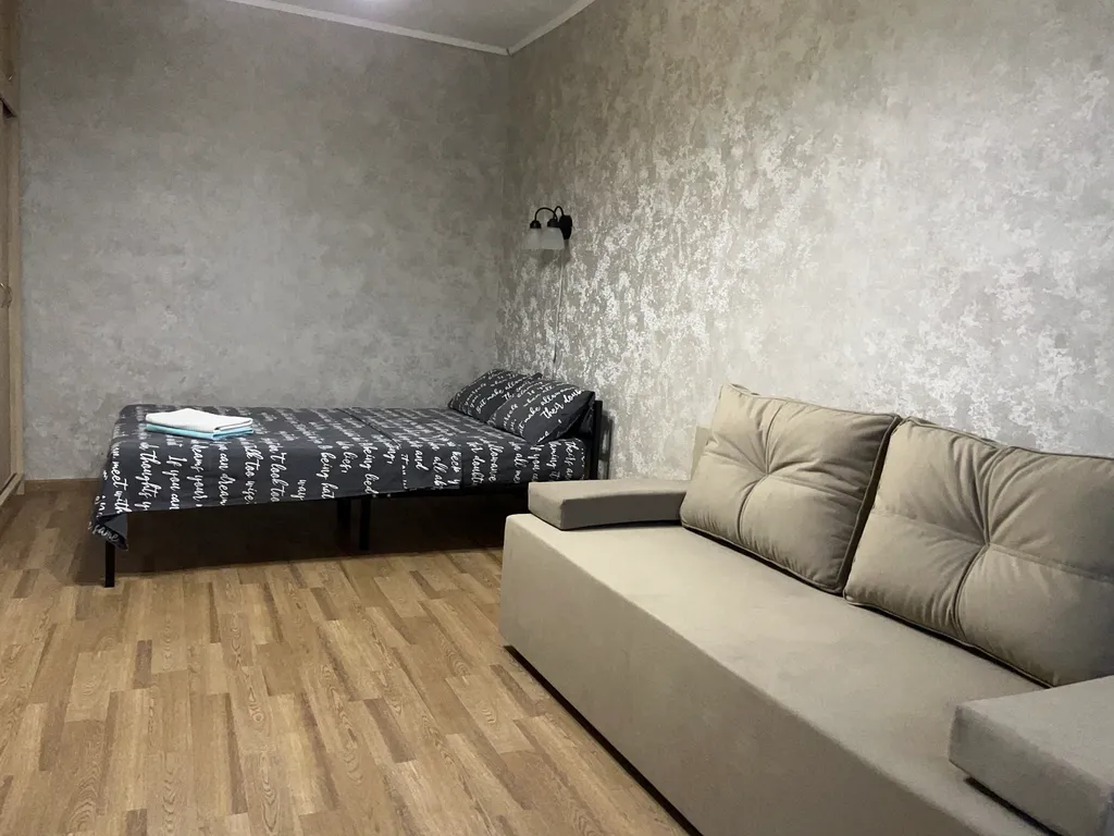 Квартира рядом с НЦЗД в хорошем районе