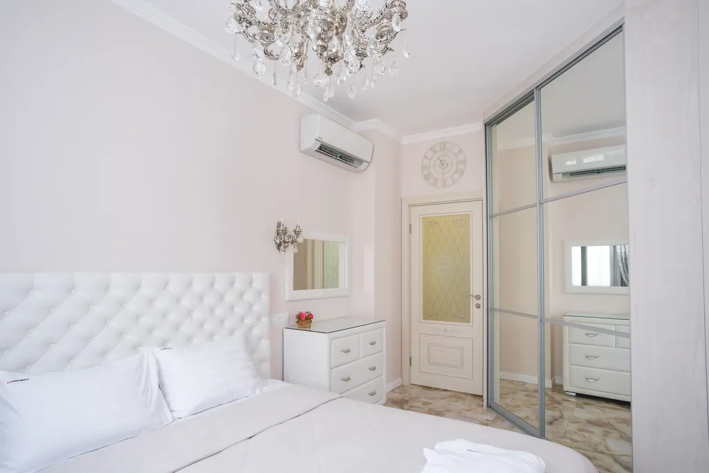 Арт Лайт Сити апартамент Церетели