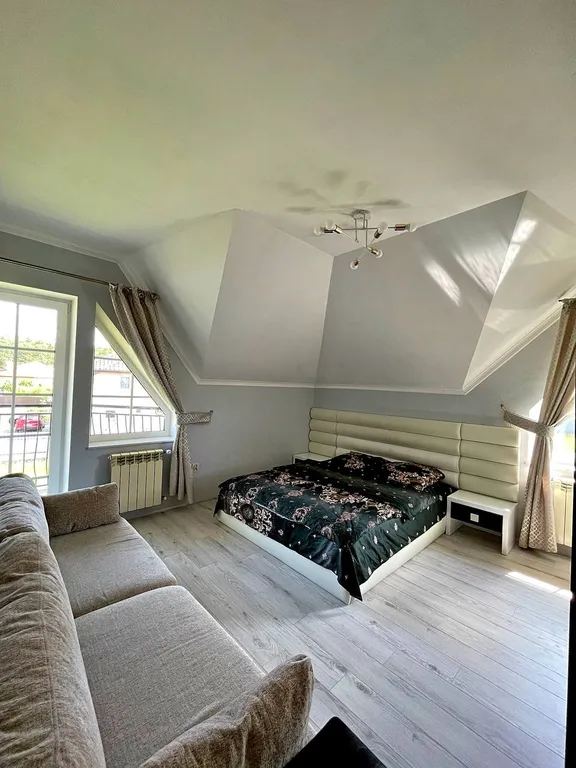 House Molodaja street-ТРК Triniti