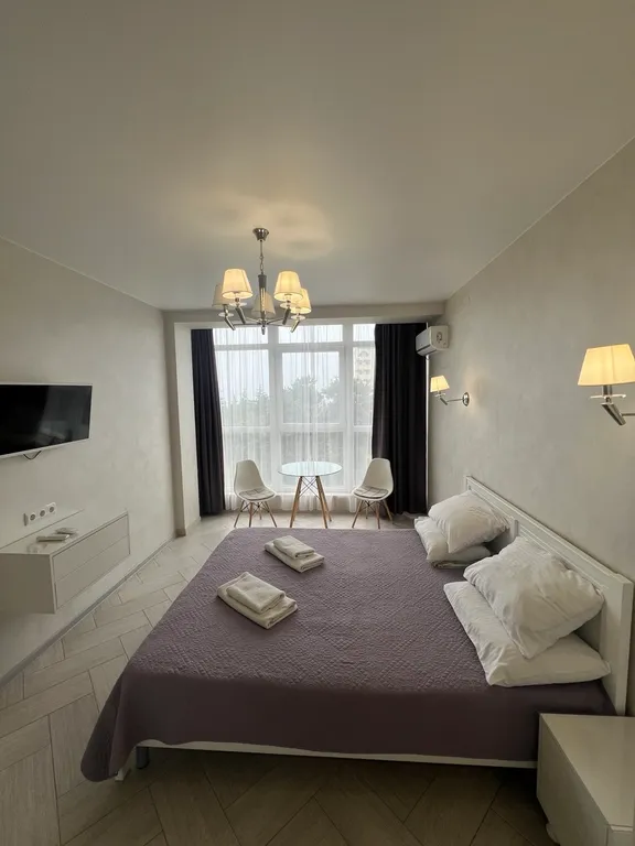 Комфортная, светлая, уютная студия. Шаговой 150-300метров к набережной