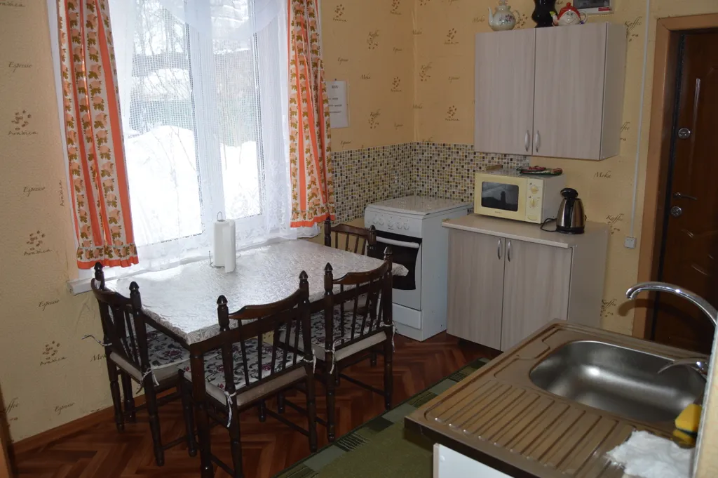 Часть дома в городе