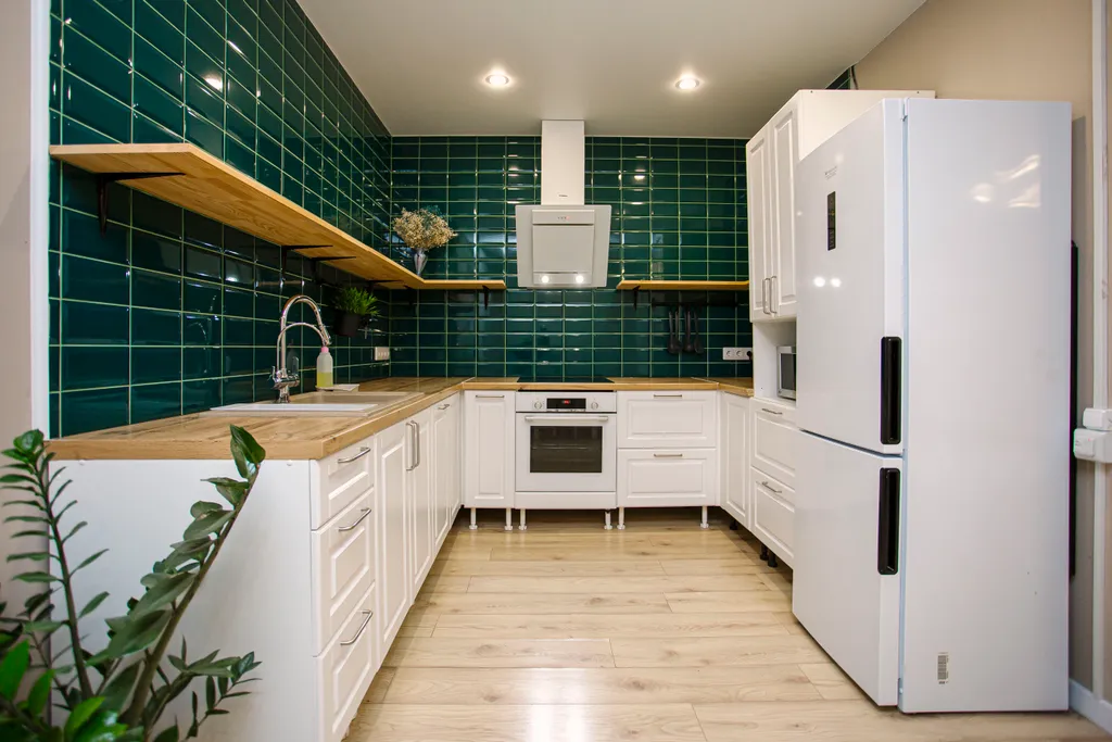 Дом на берегу реки