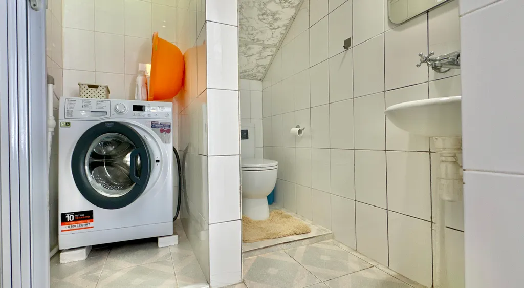 Дом у моря с личным парком, бассейном и сауной