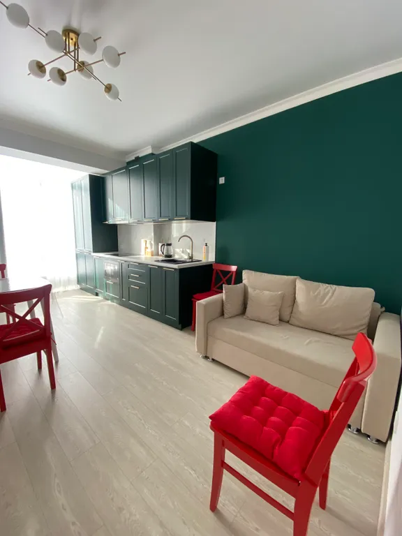 Апартаменты с видом на горы и озеро