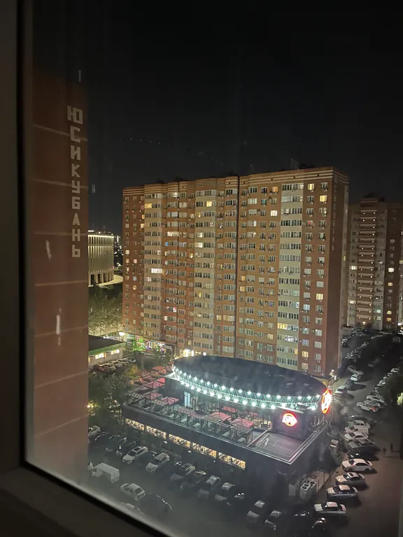 Однокомнатная квартира рядом с парком и стадионом Галицкого