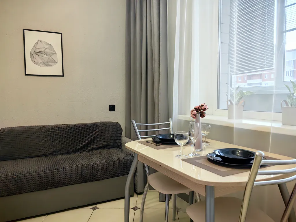 Пудровая квартира на областной больнице