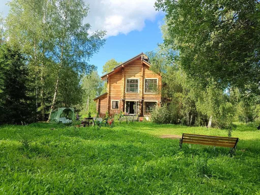 Атмосферный уютный экокоттедж из кедра с прудом — аренда посуточно в Клин