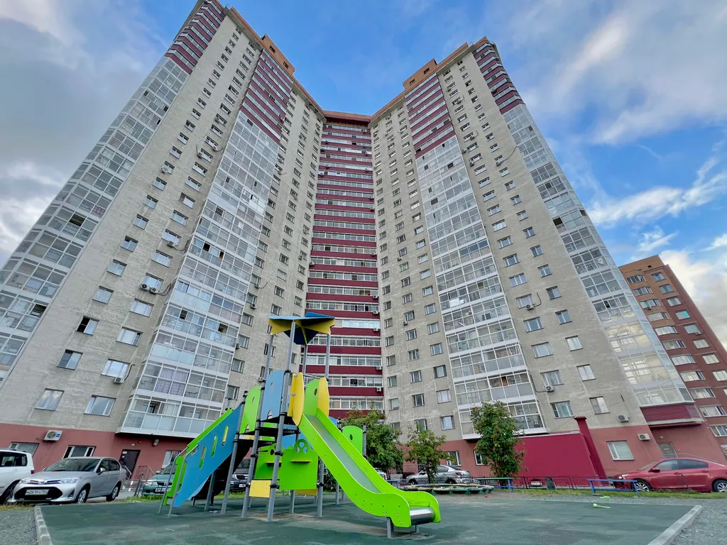 Квартира Уютная большая квартира у метро Октябрьская — Новосибирск