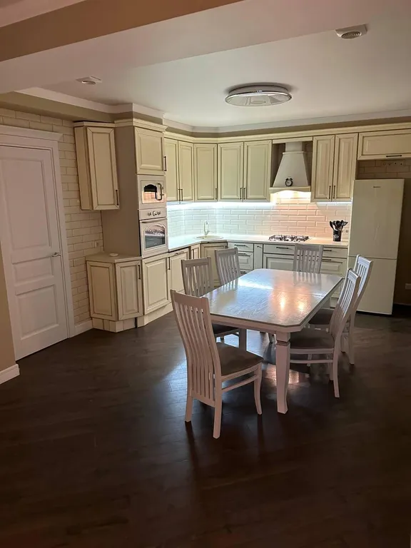 Большая и уютная квартира в элитном ЖК