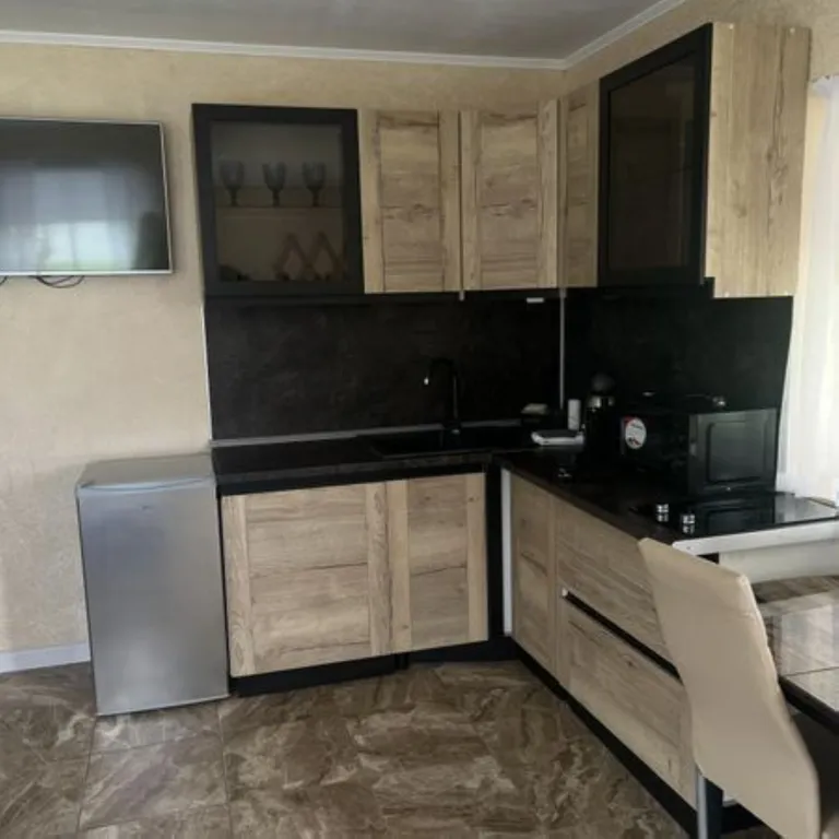 Коттедж Дом с новым ремонтом и видом на озеро — Лабинск