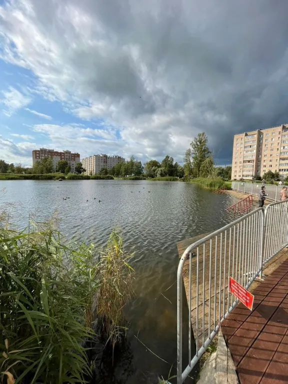 Квартира с 2-мя кроватями, рядом Акрон и Форум