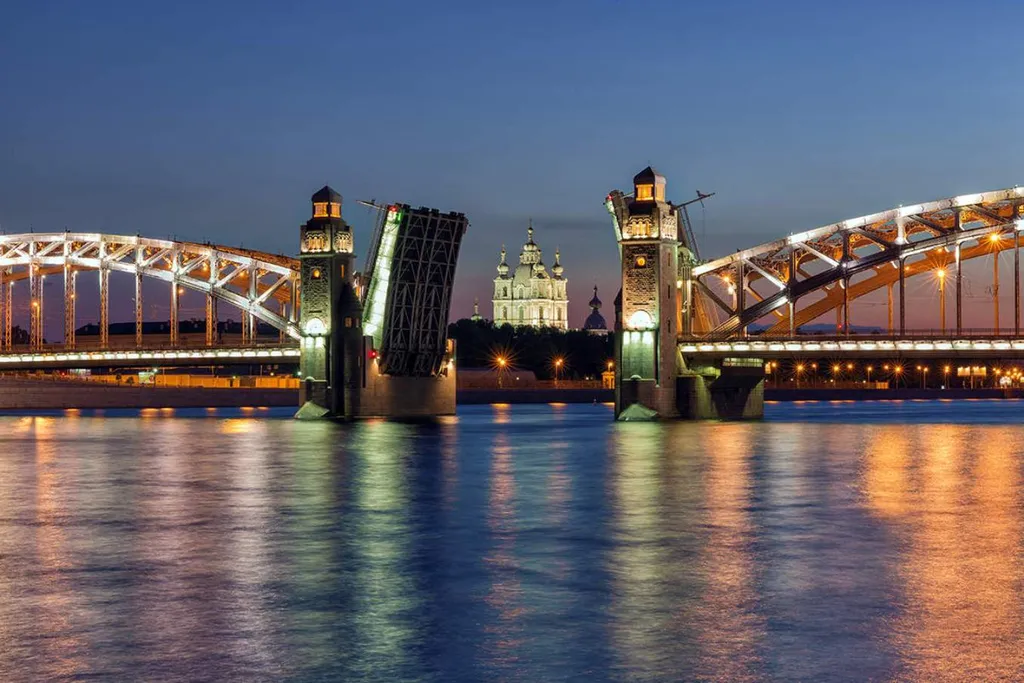 Квартира Однокомнатная квартира у Невы, центр — Санкт-Петербург