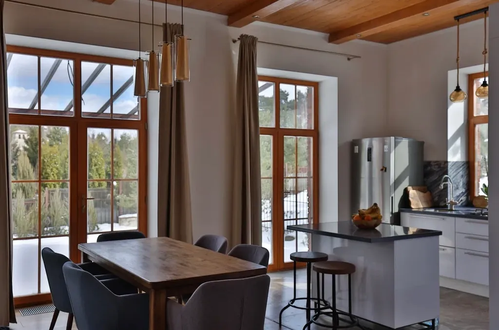 Уютный коттедж в красивом посёлке