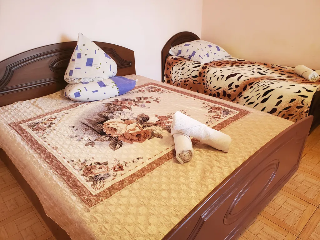 Квартира Комната — аренда посуточно в Лоо