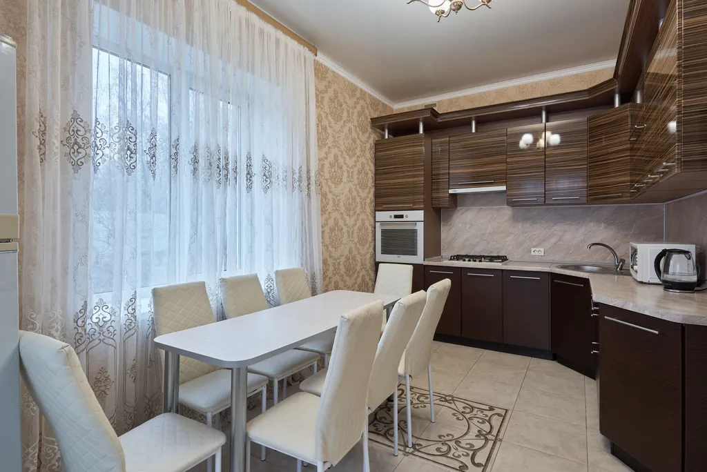 Большой, уютный семейный дом