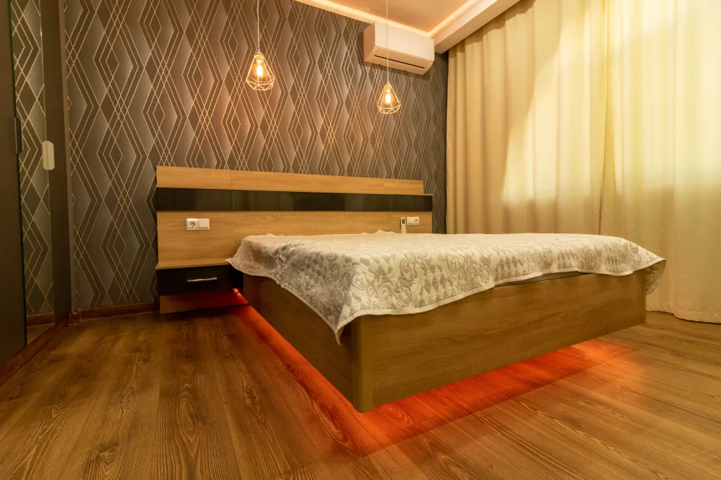 Двухкомнатная апартаменты   с теплым бассейном  у моря.