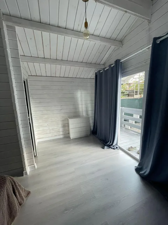 Коттедж 1-комнатный Дом — Сухум