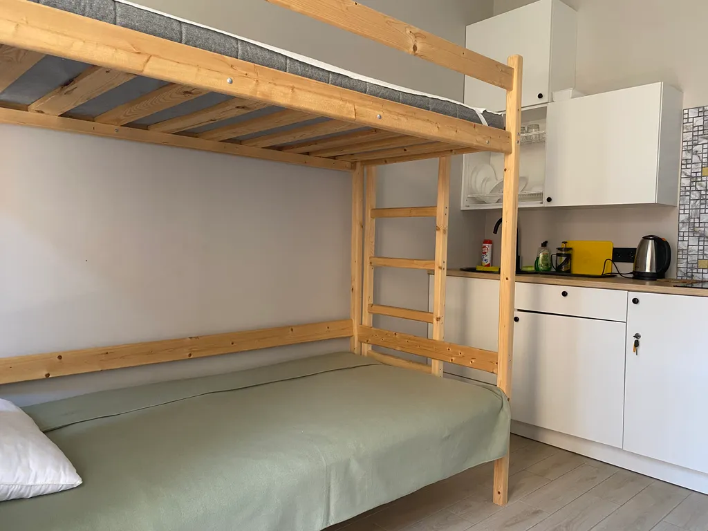 Студия с кухней бассейном у пляжа