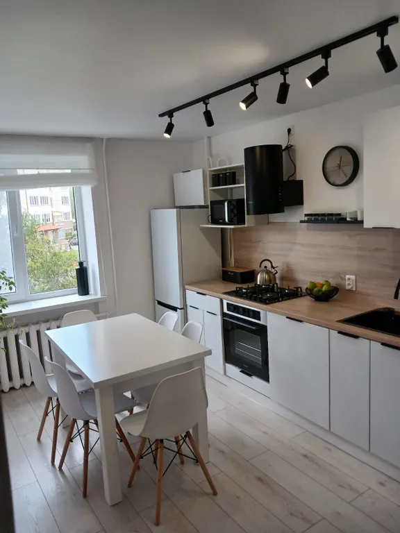 Большая комфортная и уютная квартира рядом с морем 8 спальных мест