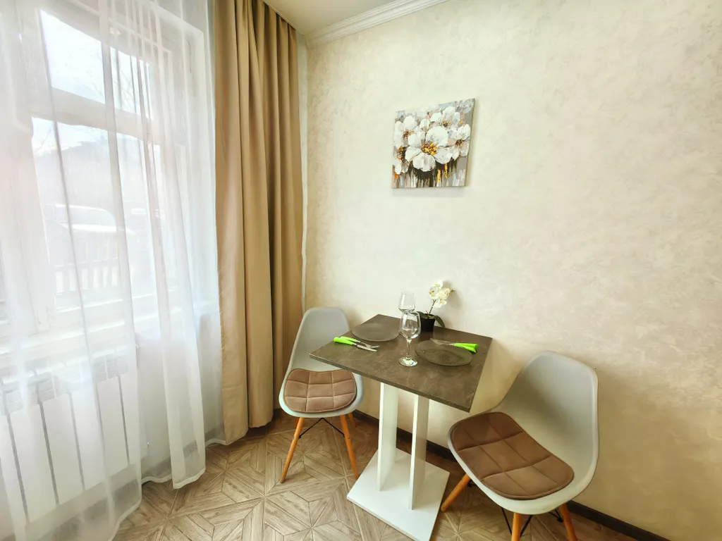 Уютная квартира с камином центре города