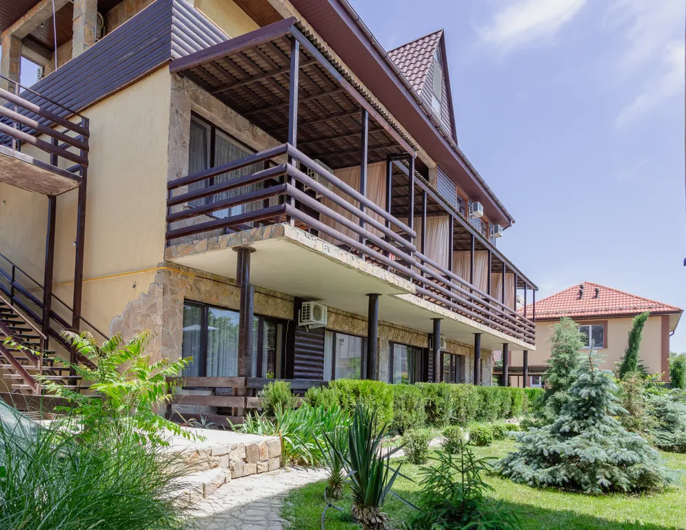 Стандартный номер с балконом с видом на Генуэзскую крепость