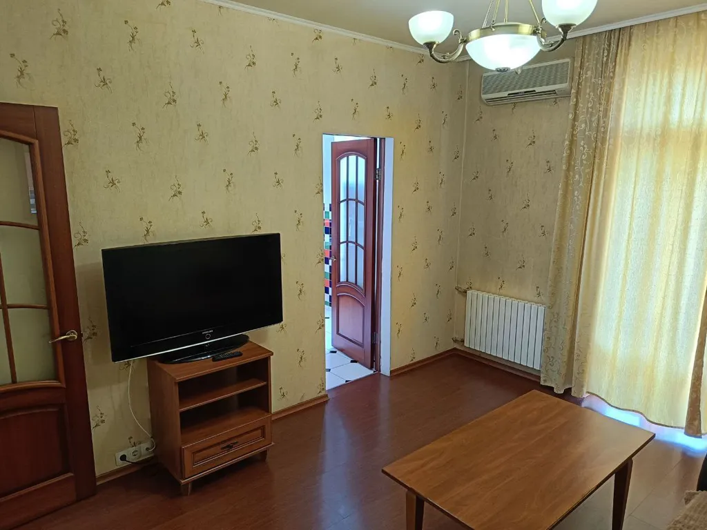 Вода круглосуточно, новая кровать, 2 комнаты, центр