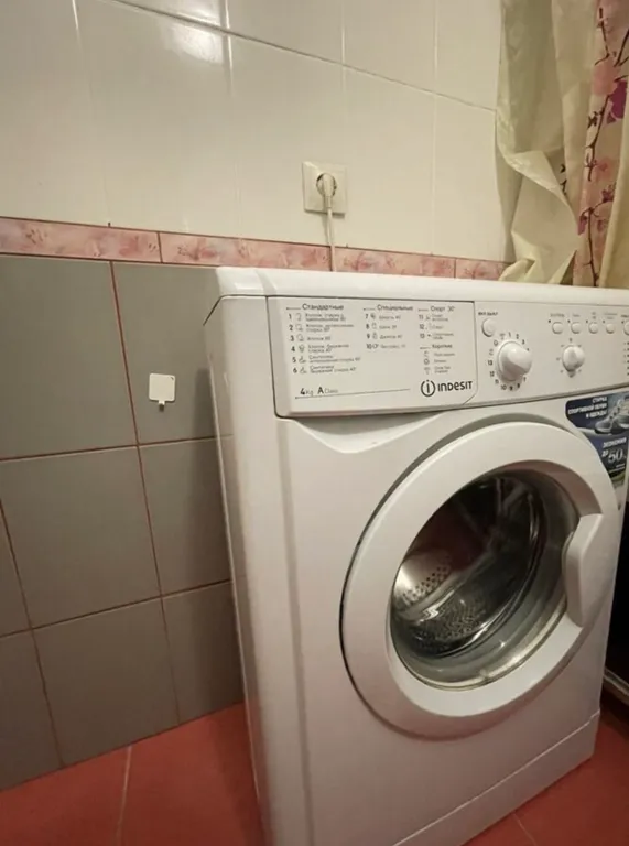 Квартира с ремонтом, кровать + диван