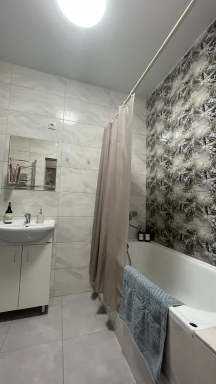 Уютная 1комнатная квартира jinis apart | тихий район центр за 12 минут