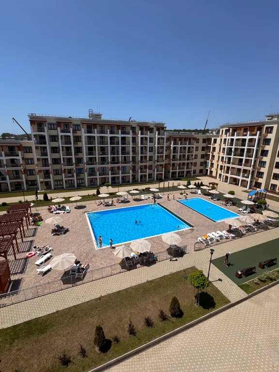 Видовая евротрехкомнатная квартира