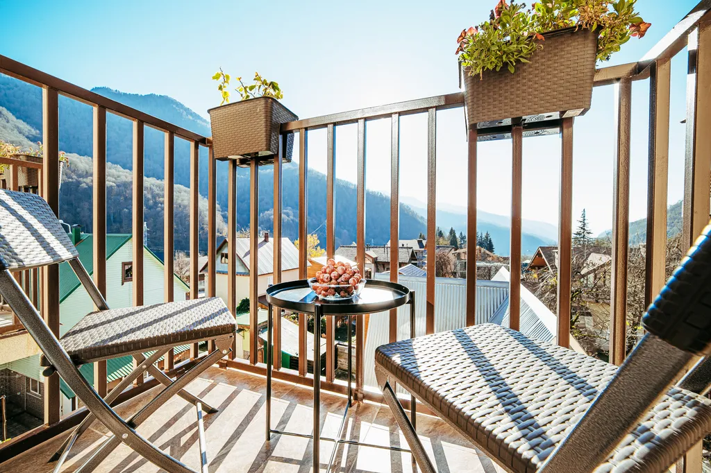 Студия 23 с видом на горы