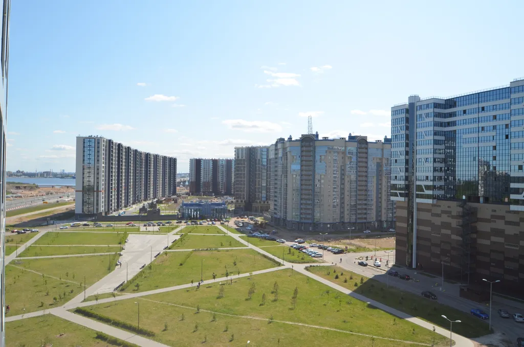 Видовая студия в Василеостровском районе с панорамной лоджией