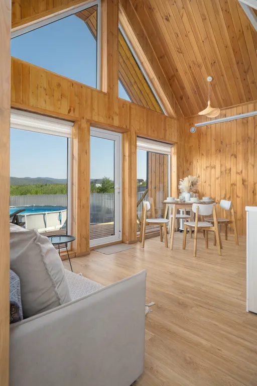 Коттедж Уютный гостевой дом Зеленогорье с видом на горы — Северская